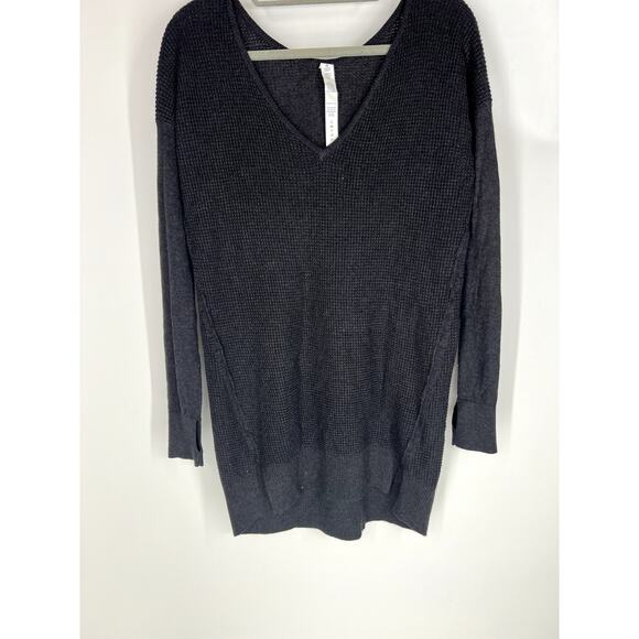 Lululemon the sweater life 4 - Picture 1 of 5